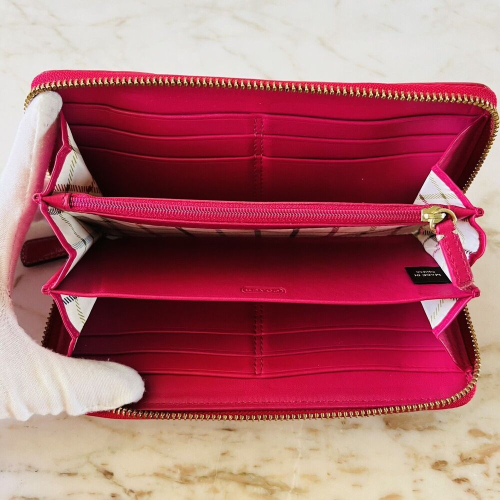 COACH Heritage Khaki Pink Stripe Accordion Zip Wallet In Signature Canvas - Picture 5 of 8